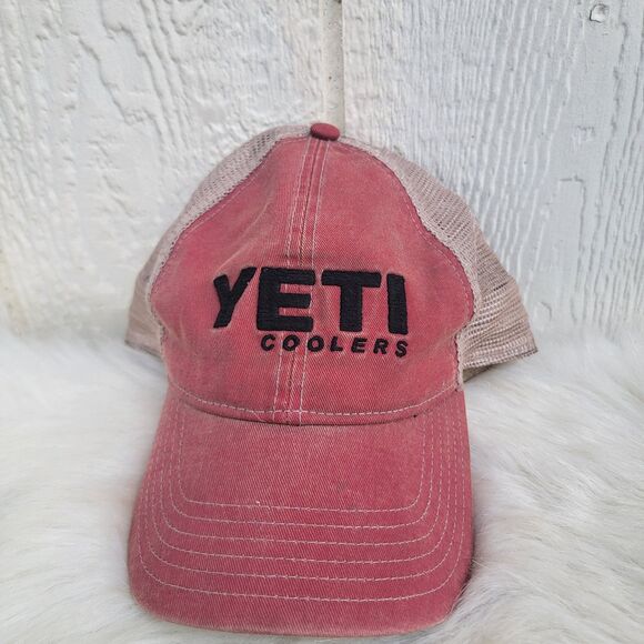 Yeti Coolers Hat SnapBack Brick Red Beige Mesh Trucker Adjustable - Picture 1 of 5